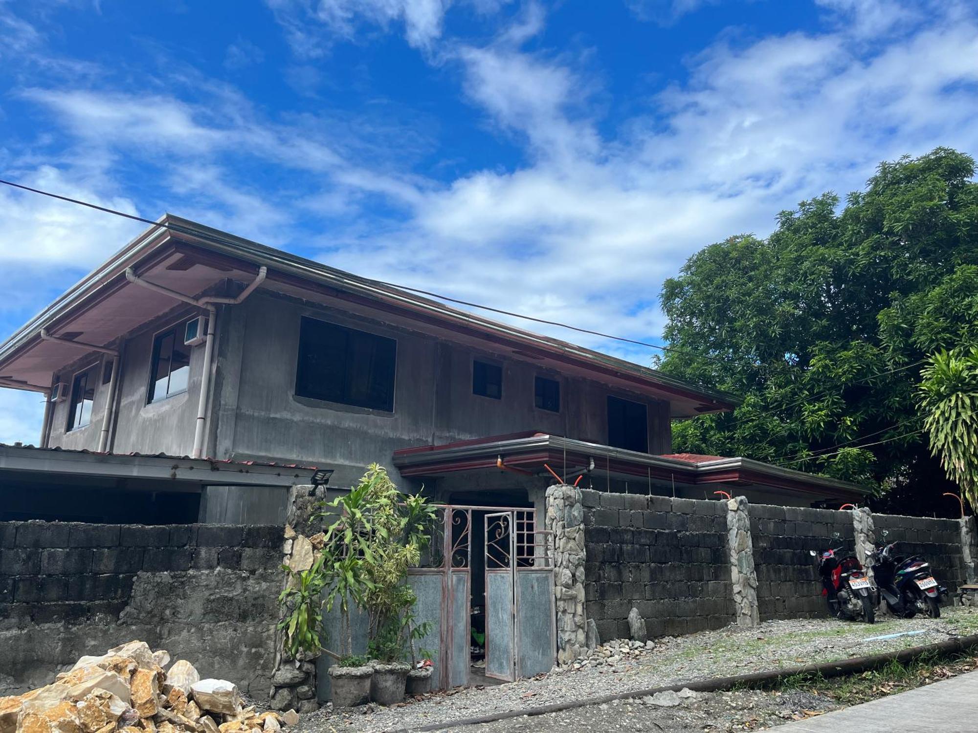 Uncharted Hostel Puerto Galera Eksteriør billede