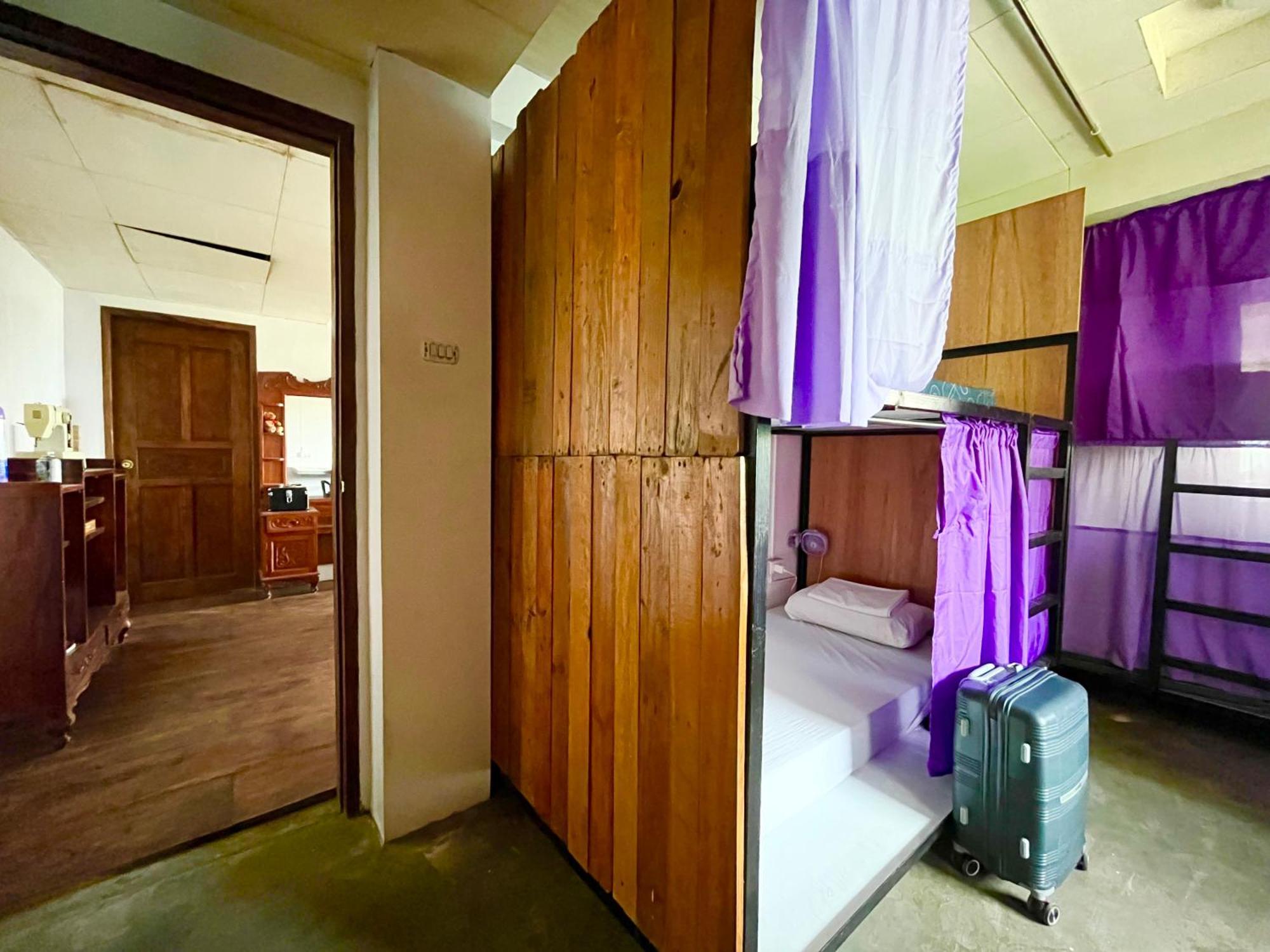 Uncharted Hostel Puerto Galera Eksteriør billede
